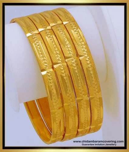 Buy Gold Look Kangan Bangles For Ladies Online – Gehna Shop