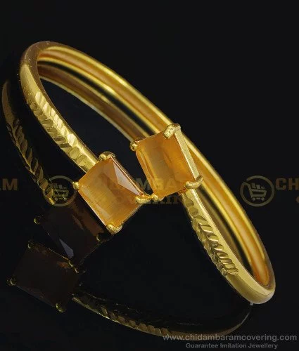 Rose Gold Cube Bracelet with a Modern Design | Neola Design