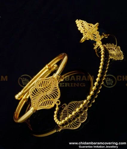 Ruby Raang Studio bangle_bracelets_cuffs_ethnic : Buy RUBY RAANG STUDIO  Women Gold-Toned White Flower Kundan Ring Bracelet Online | Nykaa Fashion