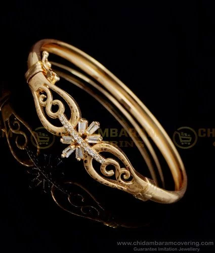 New Trendy Royal Design Heart Model Gold Thickness Bracelet For Mens BRAC117