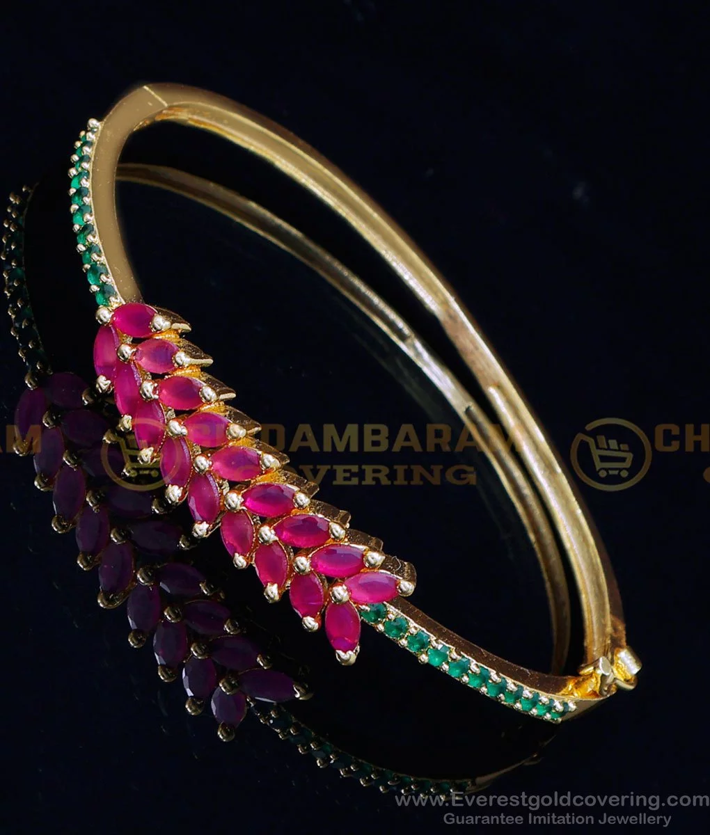 Diamond & Emerald Bracelet in Flower Design - CoutureChics-hdcinema.vn