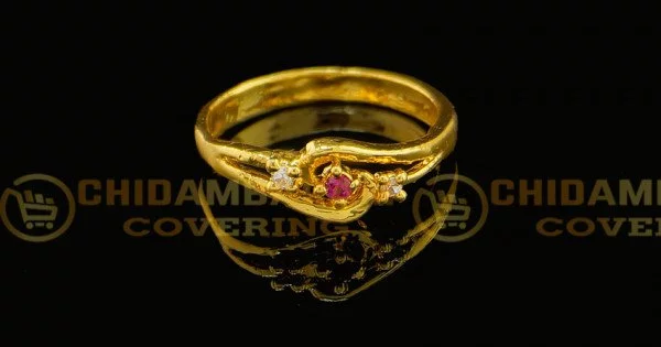 14 Karat Yellow Gold finger Ring with filigree work