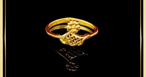 14KT Rose Gold Entwined Brilliance Diamond Finger Ring